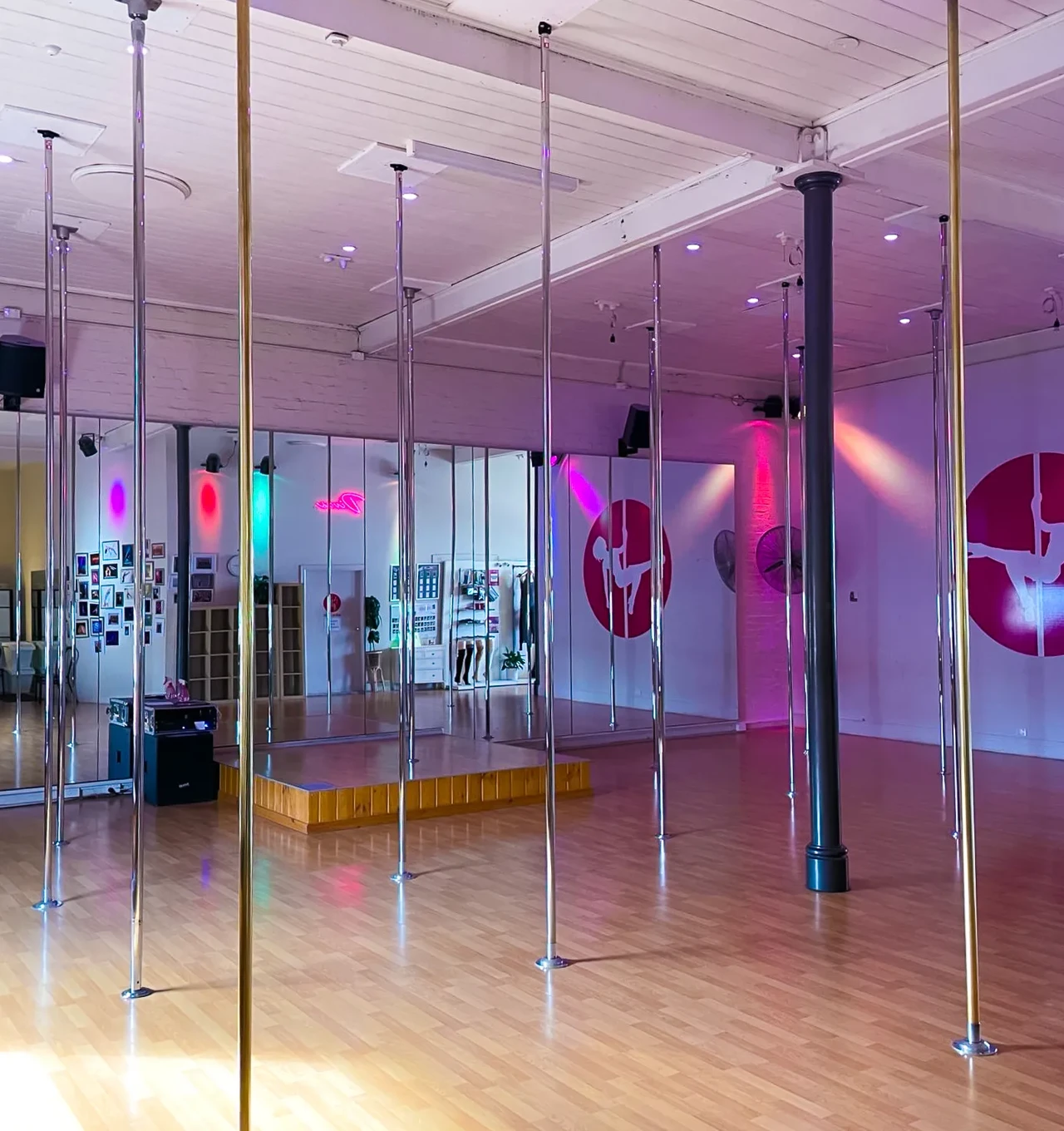 Pole & Aerial Divas Richmond